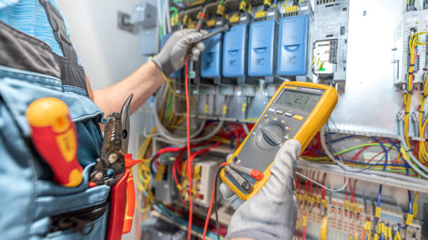 Best Licensed Electrician  in Leesburg, FL